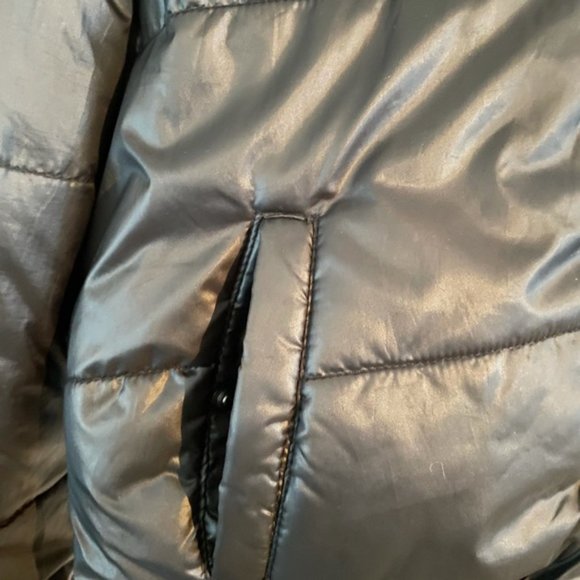 COPY - Garage Reversible Puffer Jacket - Picture 5 of 7